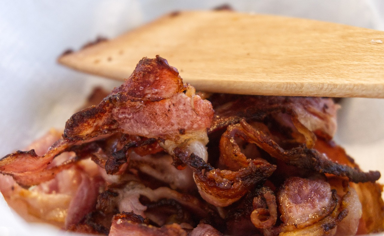 Unterschied zwischen Bacon und Schinken