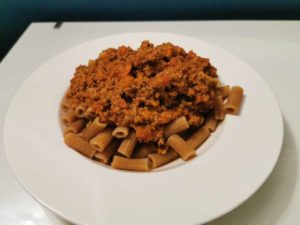 olognese Sauce mit Low Carb Pasta