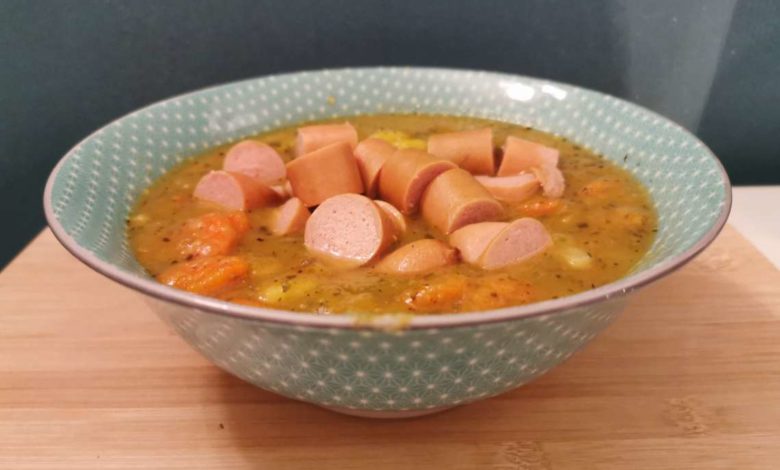 Möhren Kartoffel Eintopf mit Wienern