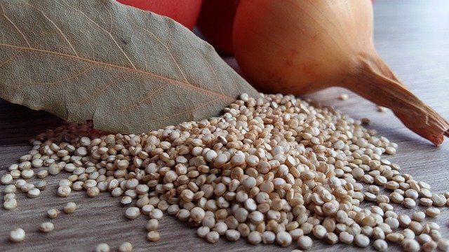 Der Unterschied Zwischen Amaranth, Couscous Und Quinoa