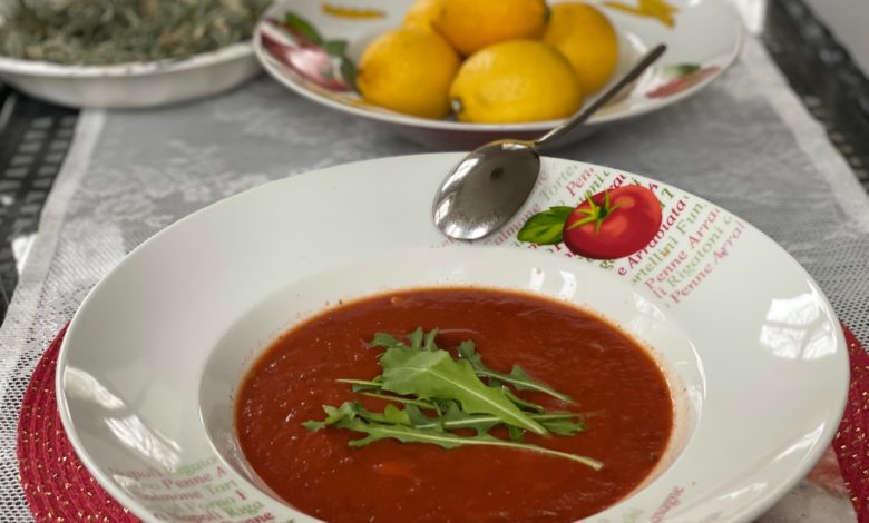 Rezept: Tomatensuppe kochen für Anfänger – Küchen – Basic